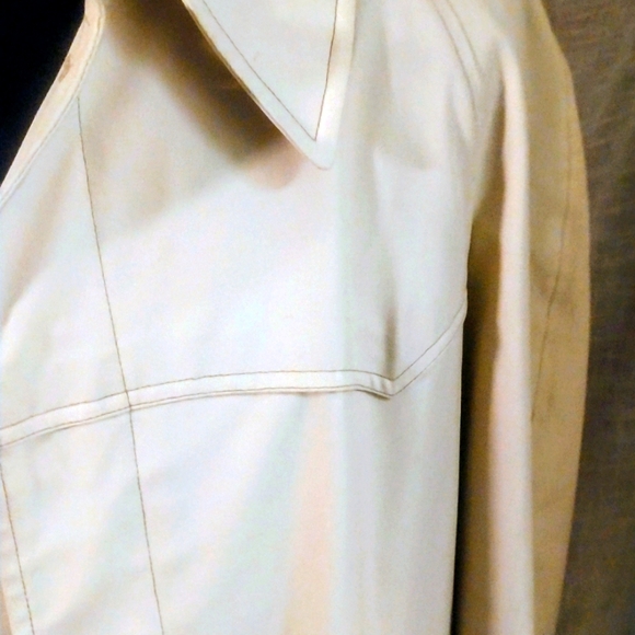 London Fog poly/cotton 3/4 length raincoat - Picture 3 of 7